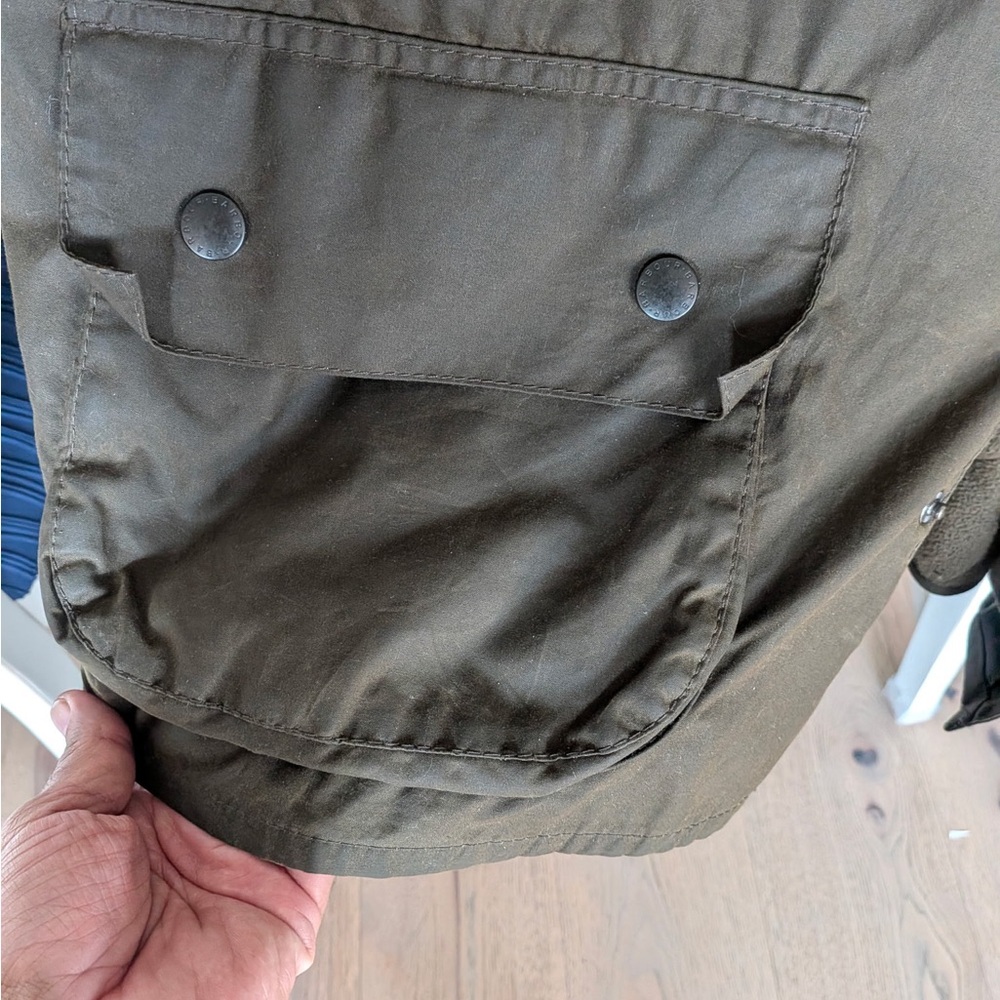 Men's Barbour Olive Green Waxed Jacket & Liner Vest - Picture 6 of 10